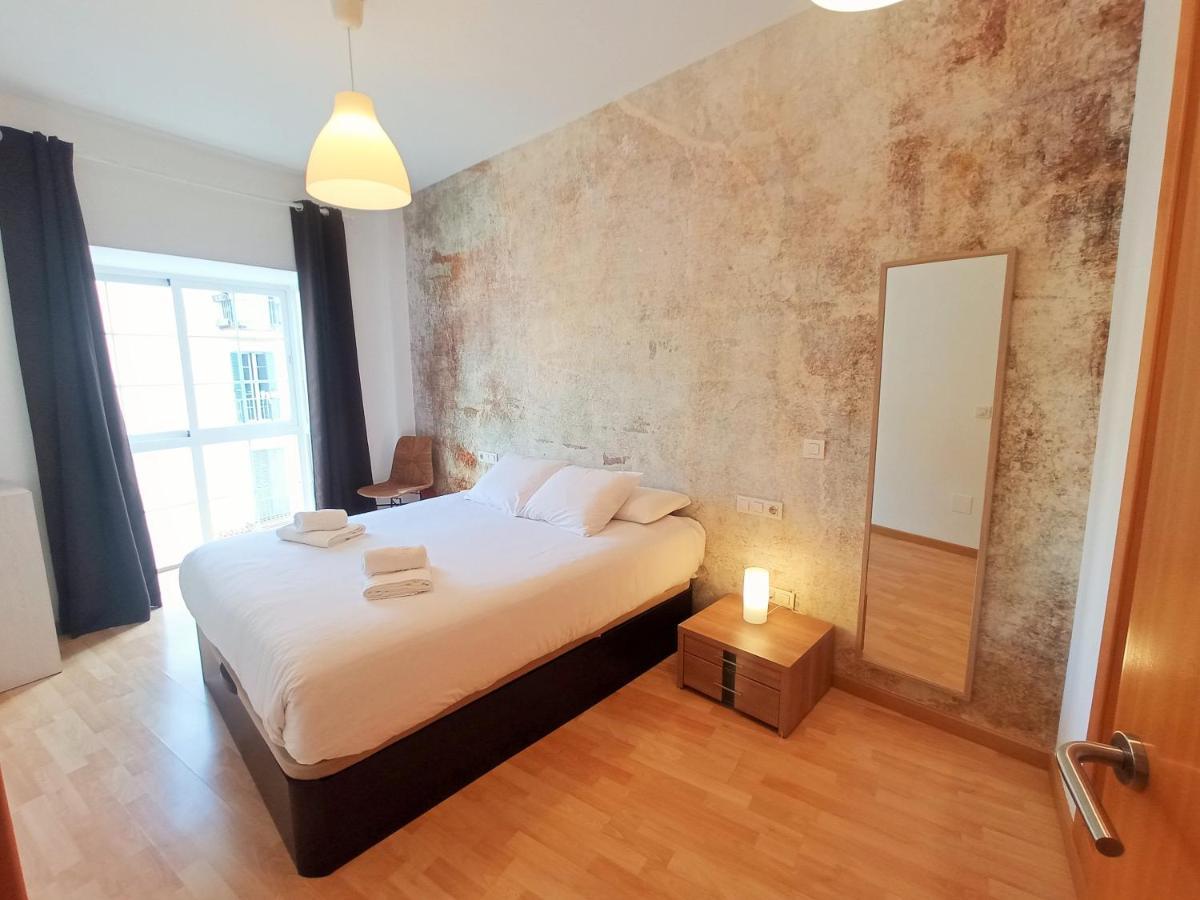 Apartamento Luminoso Centro Малага Экстерьер фото